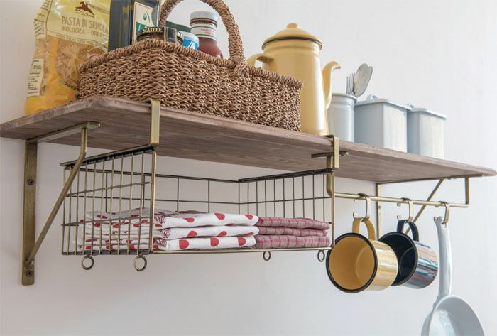 かわいいゴールド・リンクバスケットM/幅31cm 棚に引っかけて使える