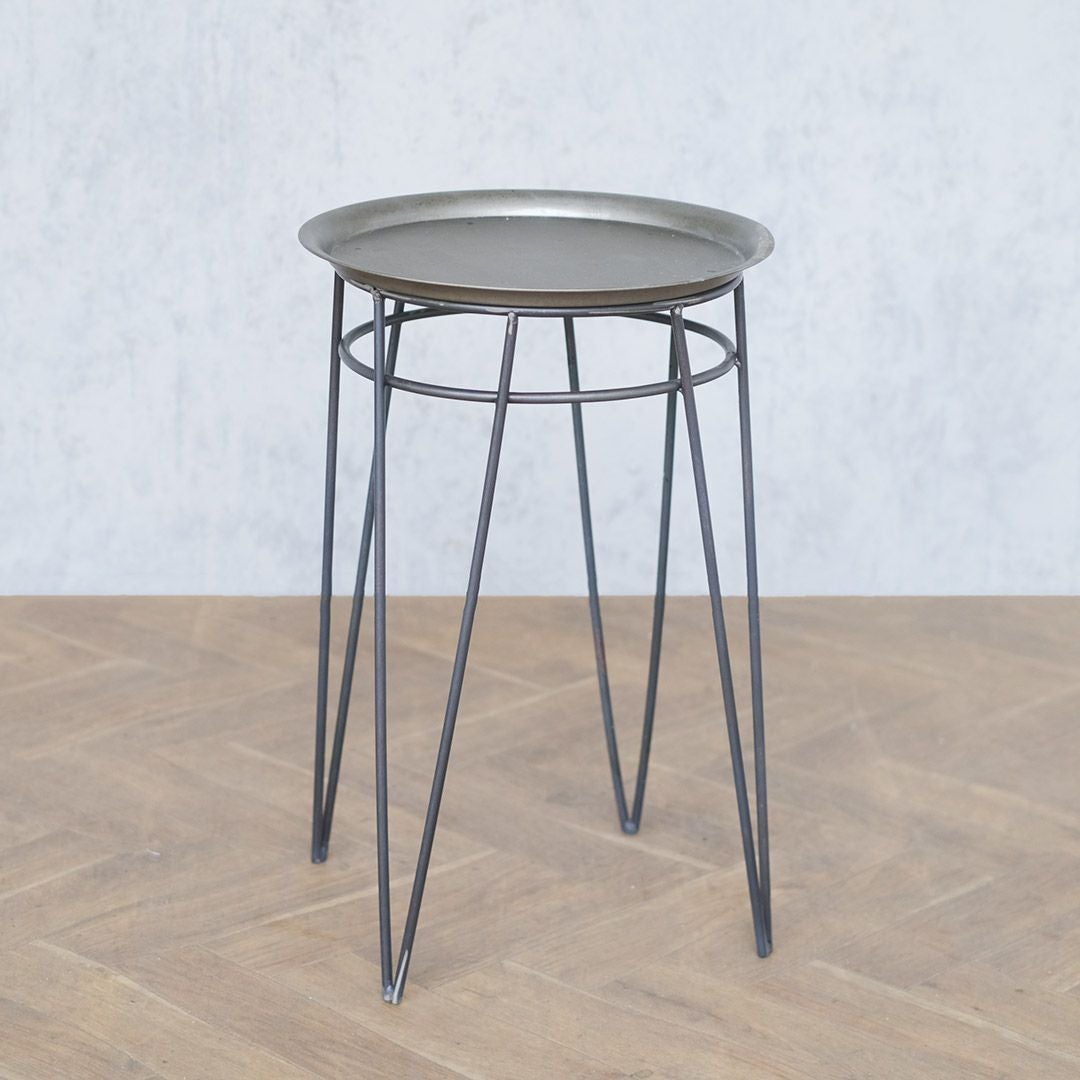 ガーデン什器に使える花台