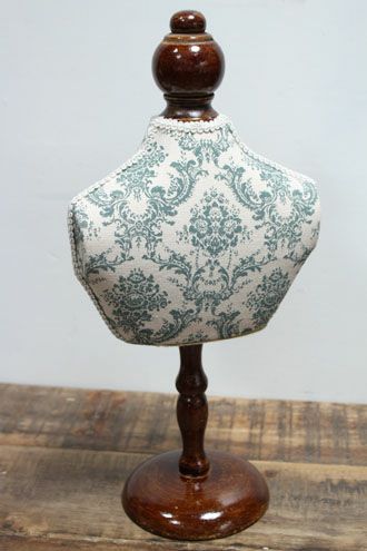 かわいいオールドファッション・アクセサリートルソー/パターン