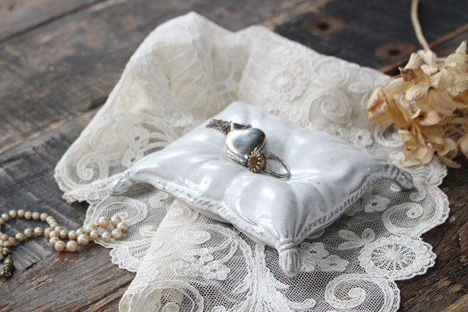 かわいい(次回再入荷未定)YARNNAKARN(ヤナカーン) mini Pillow