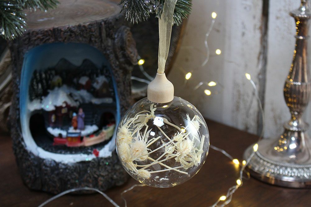 ドライフラワーを使ったクリスマスオーナメンントの通販インテリア
