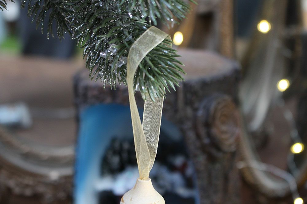 ドライフラワーを使ったクリスマスオーナメンントの通販インテリア