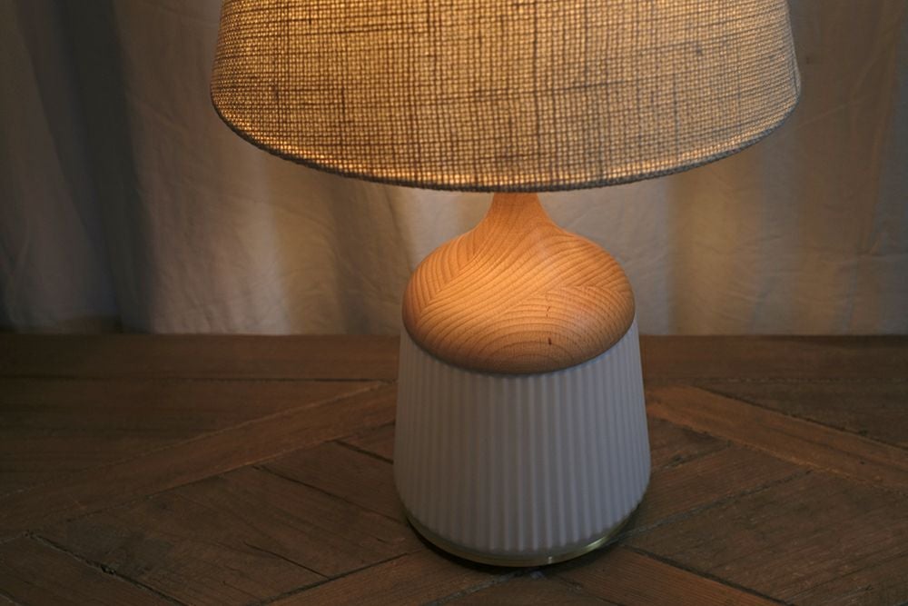 北欧ミッドセンチュリー風のテーブルランプ通販MALTO