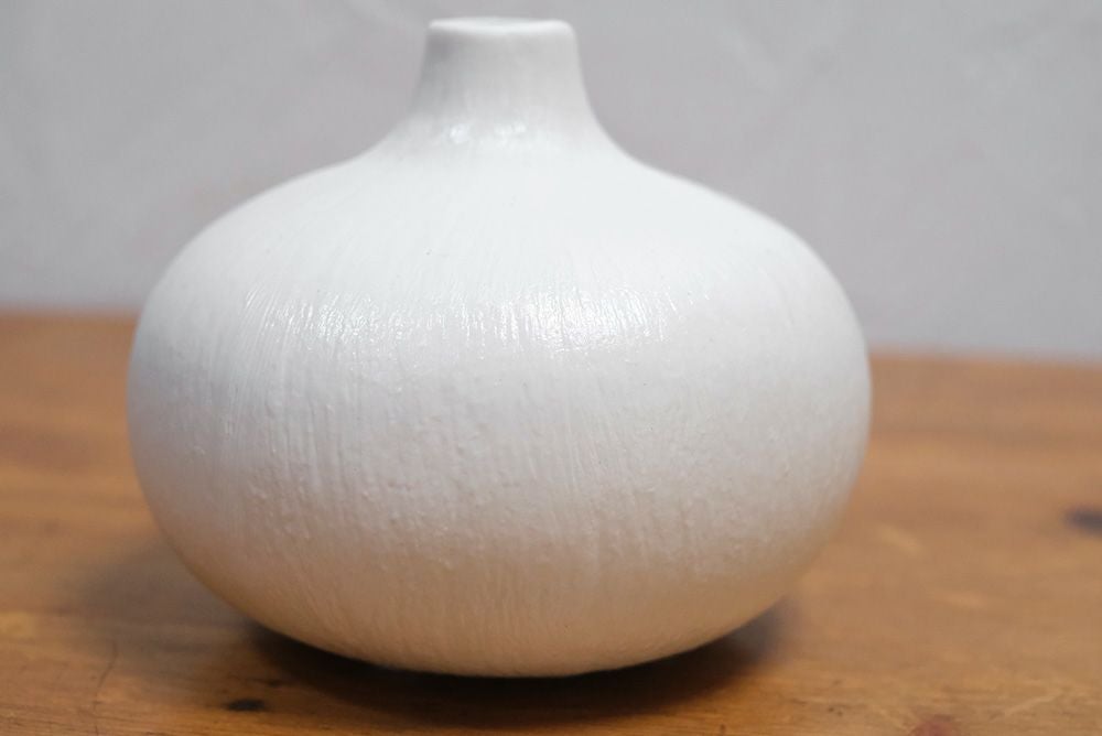 生花が似合うフラワーベース