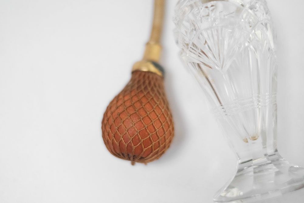 パフュームボトル