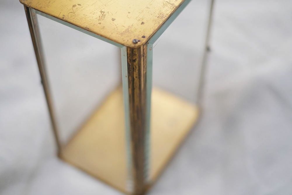 アンティークショップ