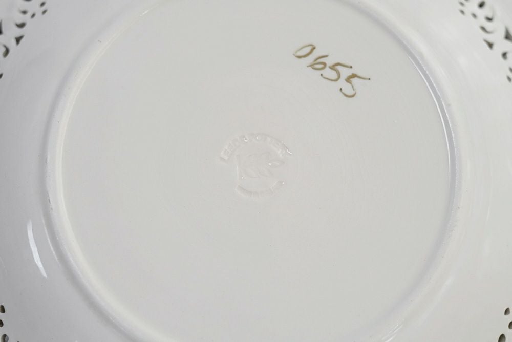 アンティーク皿バックスタンプ