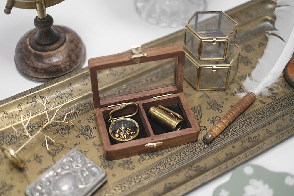 かわいい真鍮の小さな方位磁石とミニ望遠鏡 おしゃれなインテリア雑貨