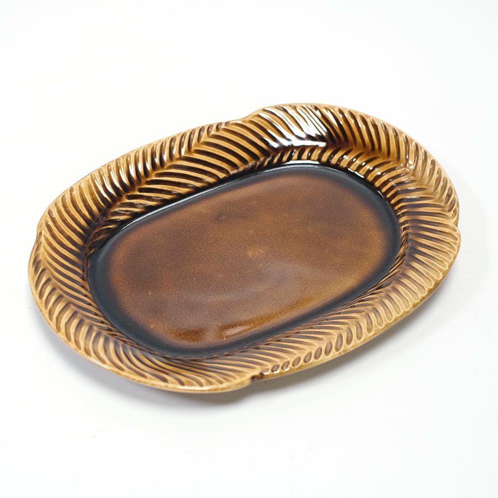 やちむん 沖縄 新里みお 芭蕉リムプレート オーバル皿 茶 の通販