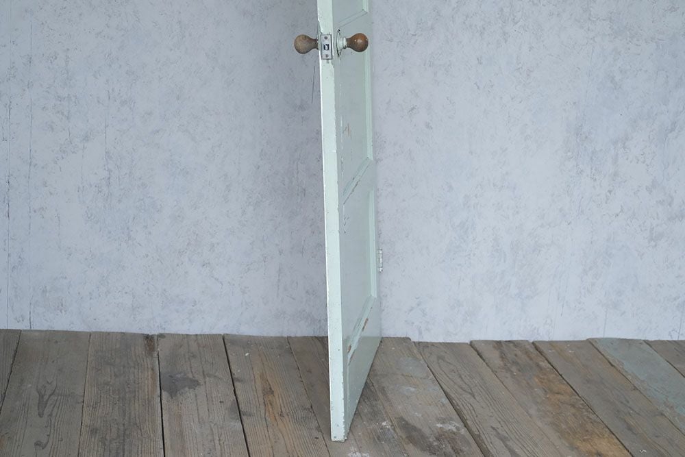 ヴィンテージ ウッドパネルドア/パステルグリーン 建具