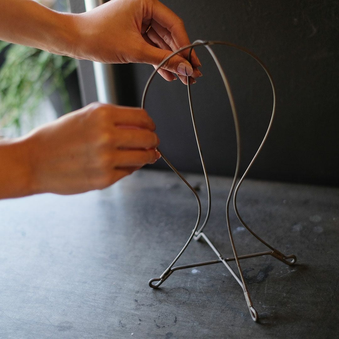 かわいいアイアンフォールディングハットスタンド 帽子掛けスタンド