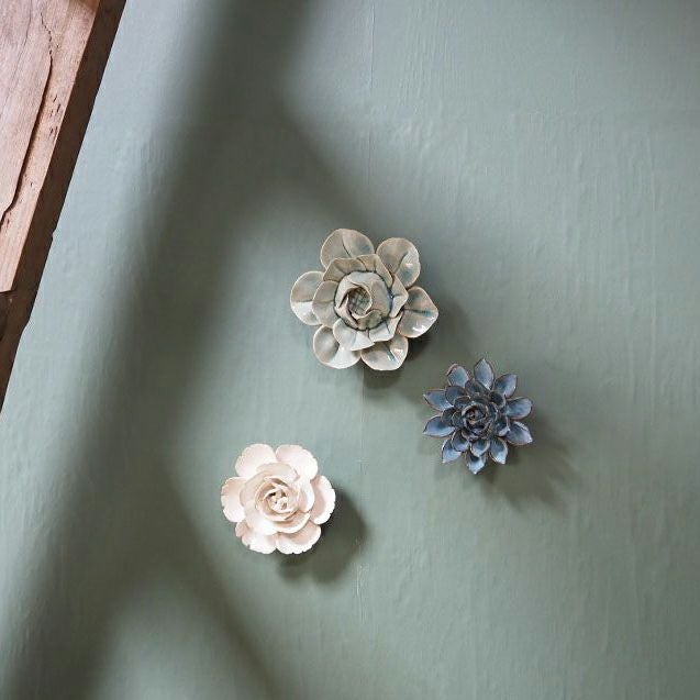 かわいい陶器のフラワーオブジェ ウォールデコ/ブルー おしゃれな