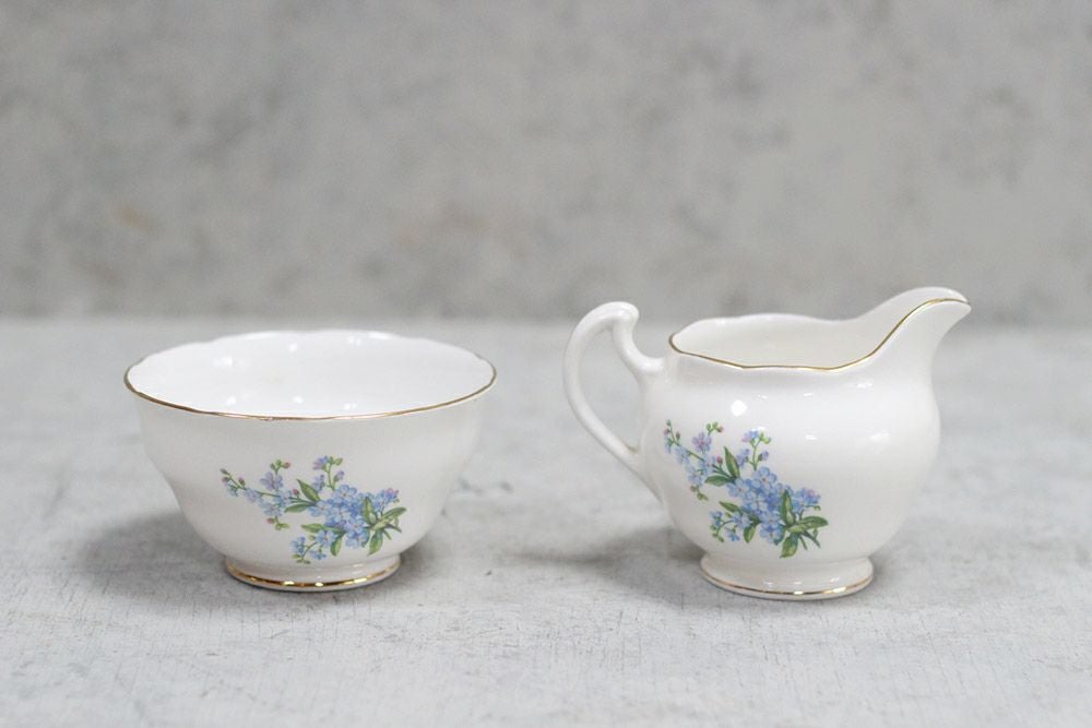 ヴィンテージティーウェア ミルクポット シュガーボウル イギリス ROYAL VALE 勿忘草3