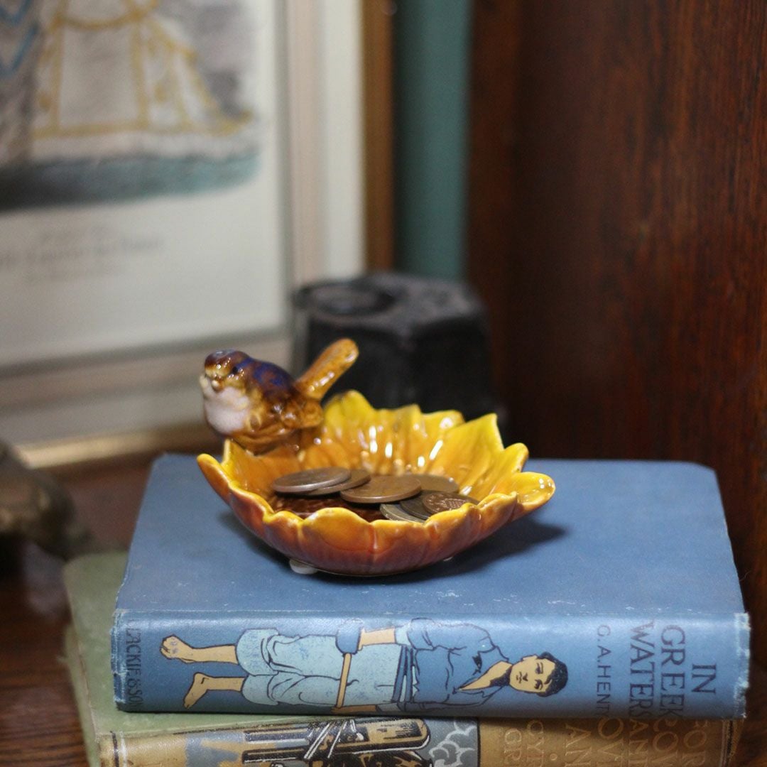 かわいい陶器のバードトレイ 花と小鳥 アクセサリー 収納 (☆2月6日