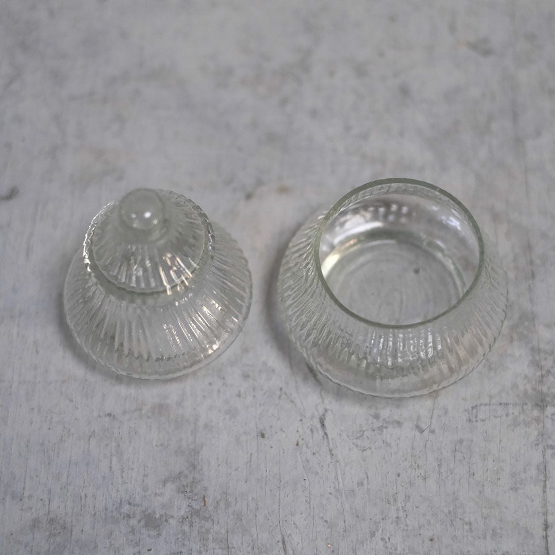 小さなガラスのクリスマスツリー