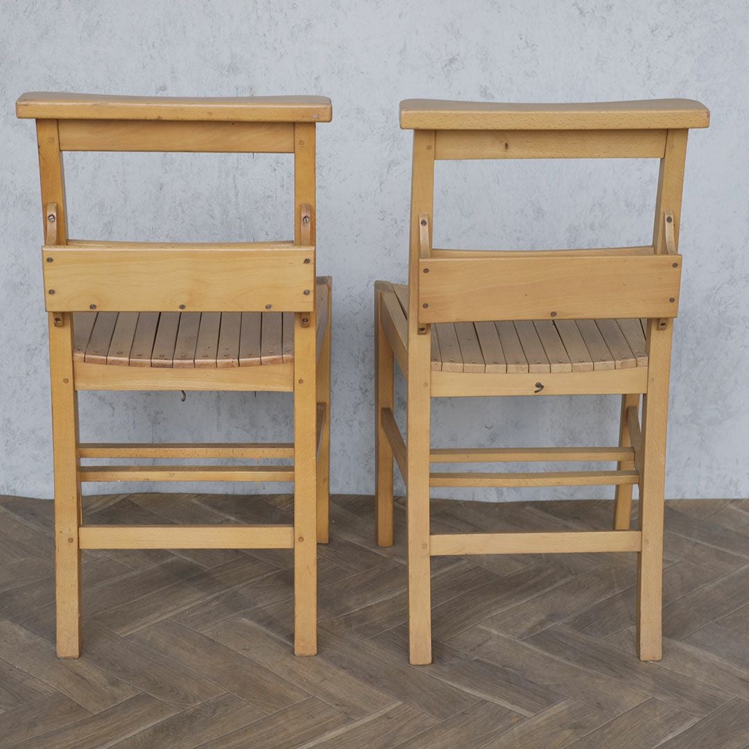 ヴィンテージ チャーチチェア 背面に聖書収納スペースのあるナチュラルな教会椅子