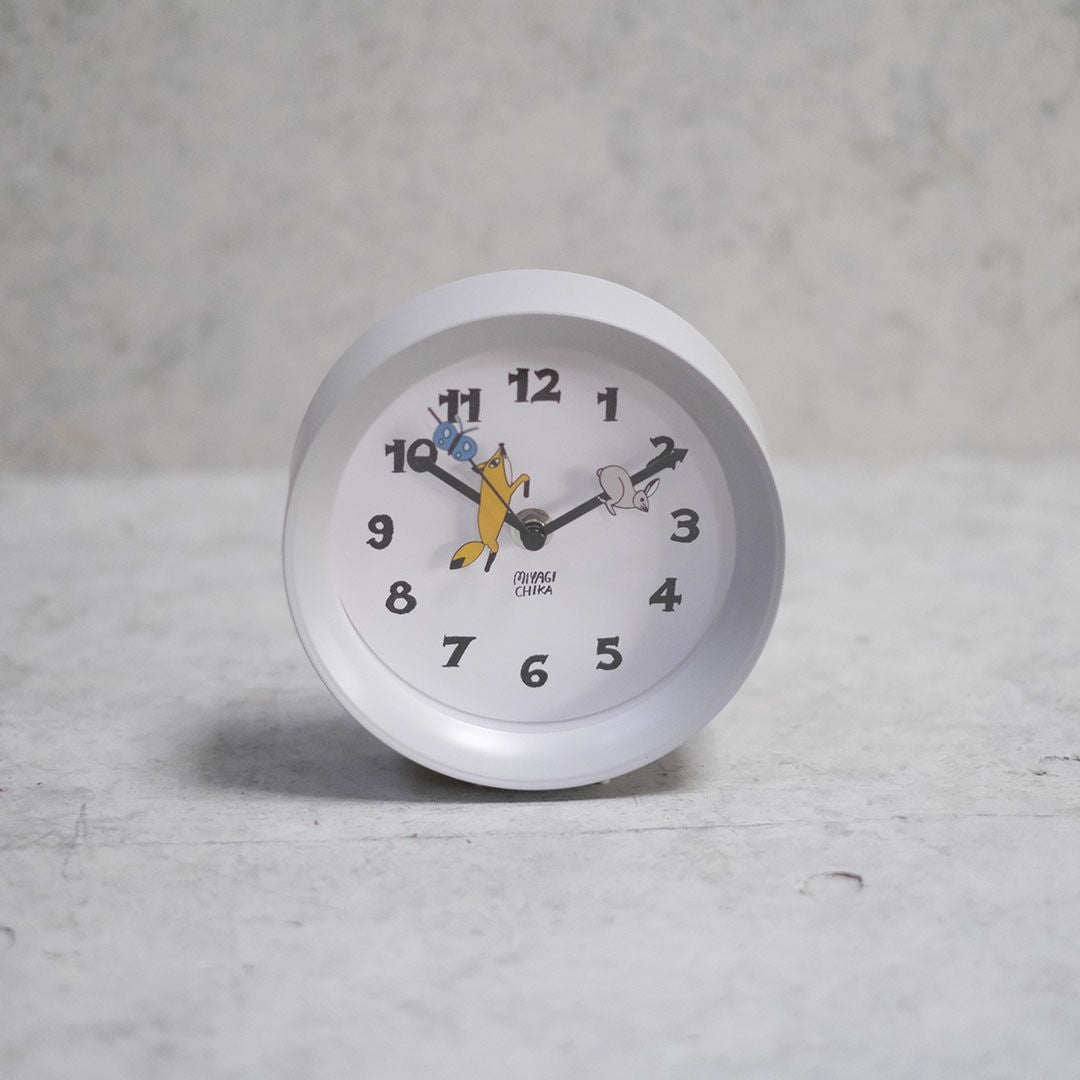 かわいい山鳩舎 アニマル2wayクロック/グレイ(キツネとうさぎ) 壁掛け