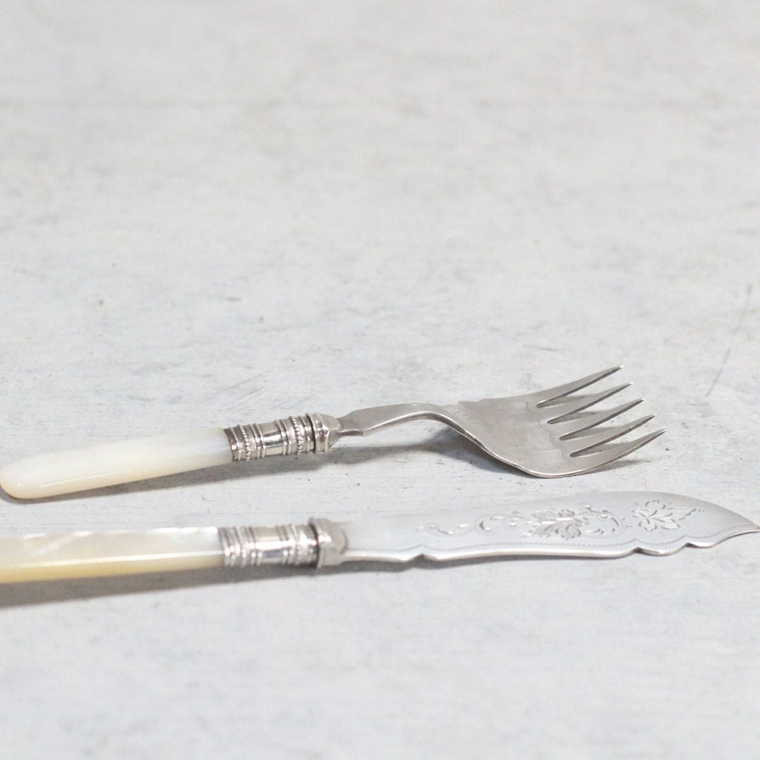 アンティークカトラリー マザーオブパール イギリス 白蝶貝2