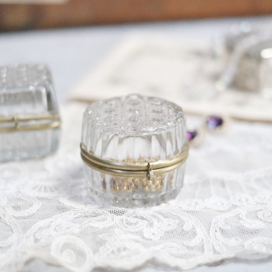 かわいい(高円寺取り寄せ商品)真鍮とガラスの小物入れ アクセサリー