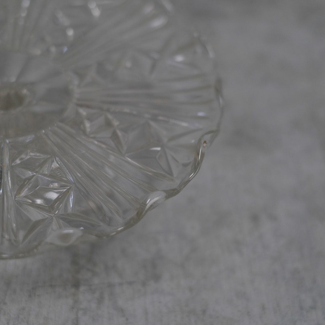 アンティーク ガラスケーキトレイ イギリス 厚みのあるガラス ガラスコンポート ケーキスタンド