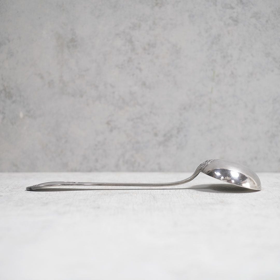 アンティークレードル フランス ロココ調デザイン 大き目のお玉4