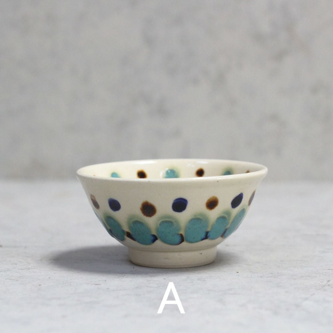 やちむん 沖縄 新里みお 水玉茶碗 陶芸作家の手作りの器 の通販