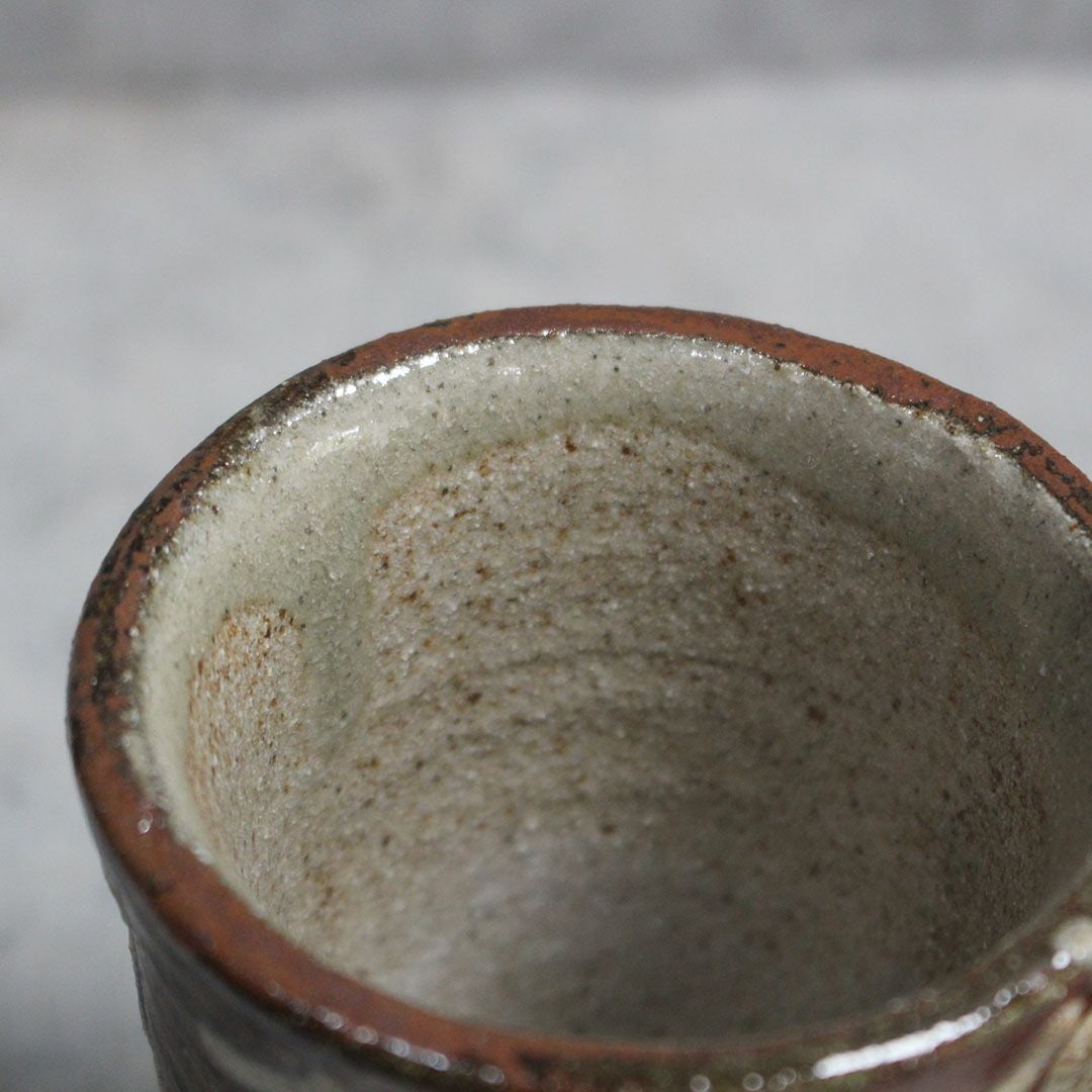 やちむん 読谷村北窯 VカップⅡ 沖縄 宮城正享 イッチン フリーカップ