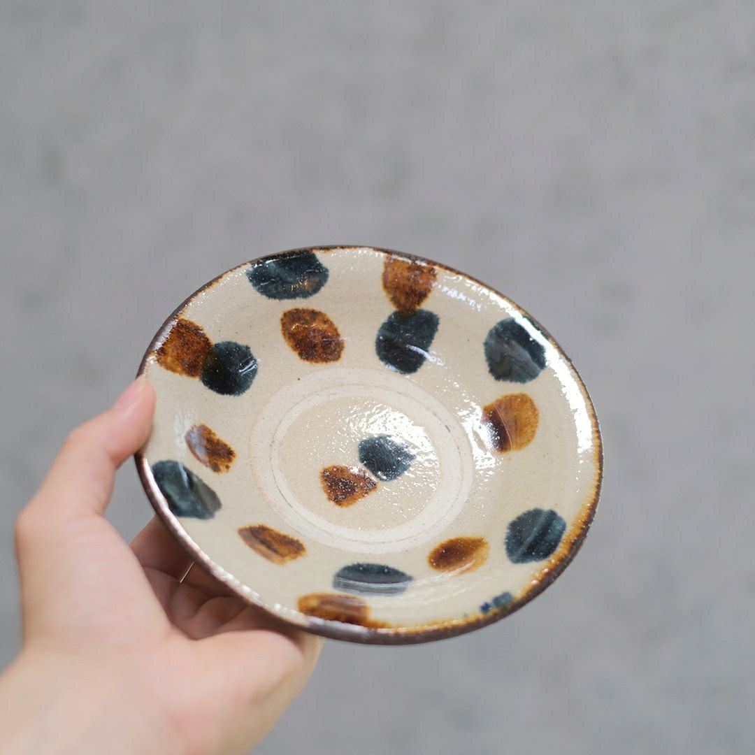 やちむん 沖縄 松田共司 5寸皿 点打ち 読谷村北窯 一点物