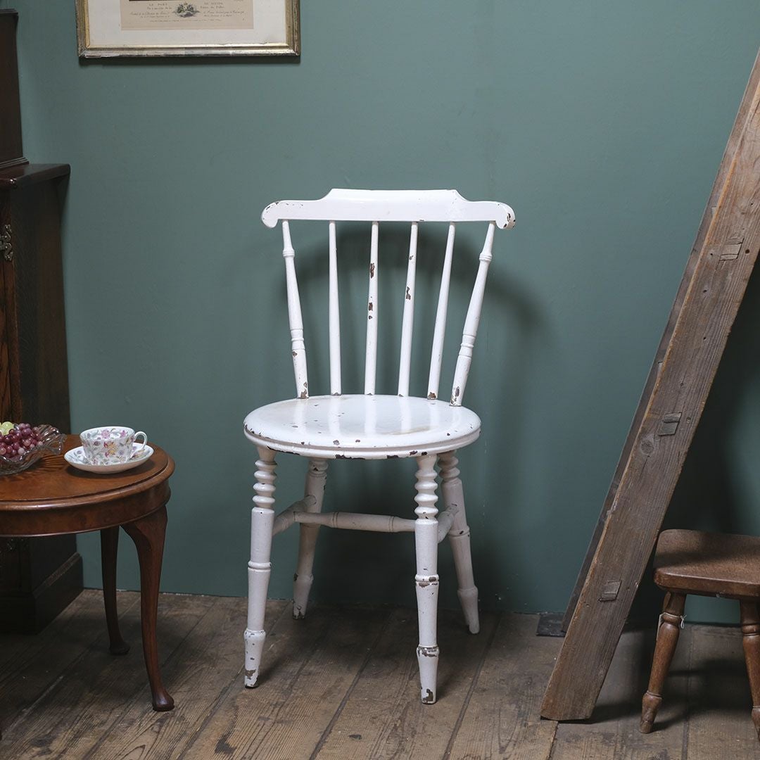 アンティーク ペイントキッチンチェア 白いペイント椅子/アンティーク