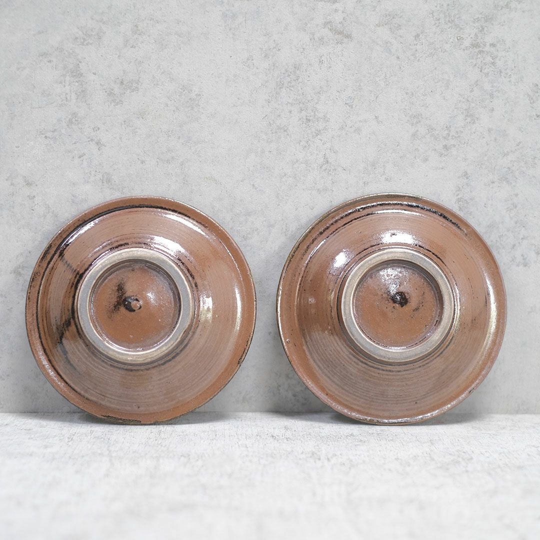 やちむん 5.5寸小皿 沖縄 飛鉋 宮城正享 茶 読谷村北窯 蛇の目あり