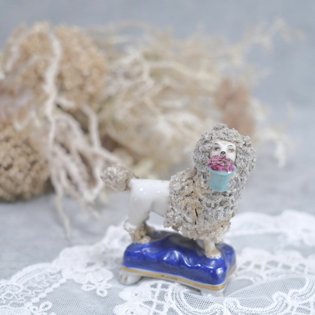 スタッフォードシャードッグとは アンティークショップMALTO