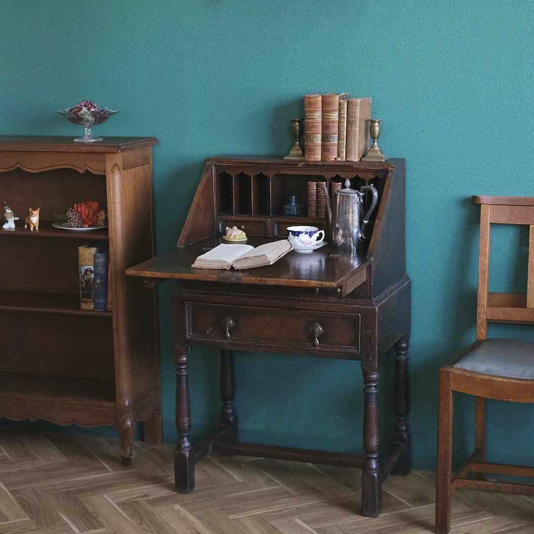 アンティーク 小さなライティングビューロー イギリス 机/アンティーク