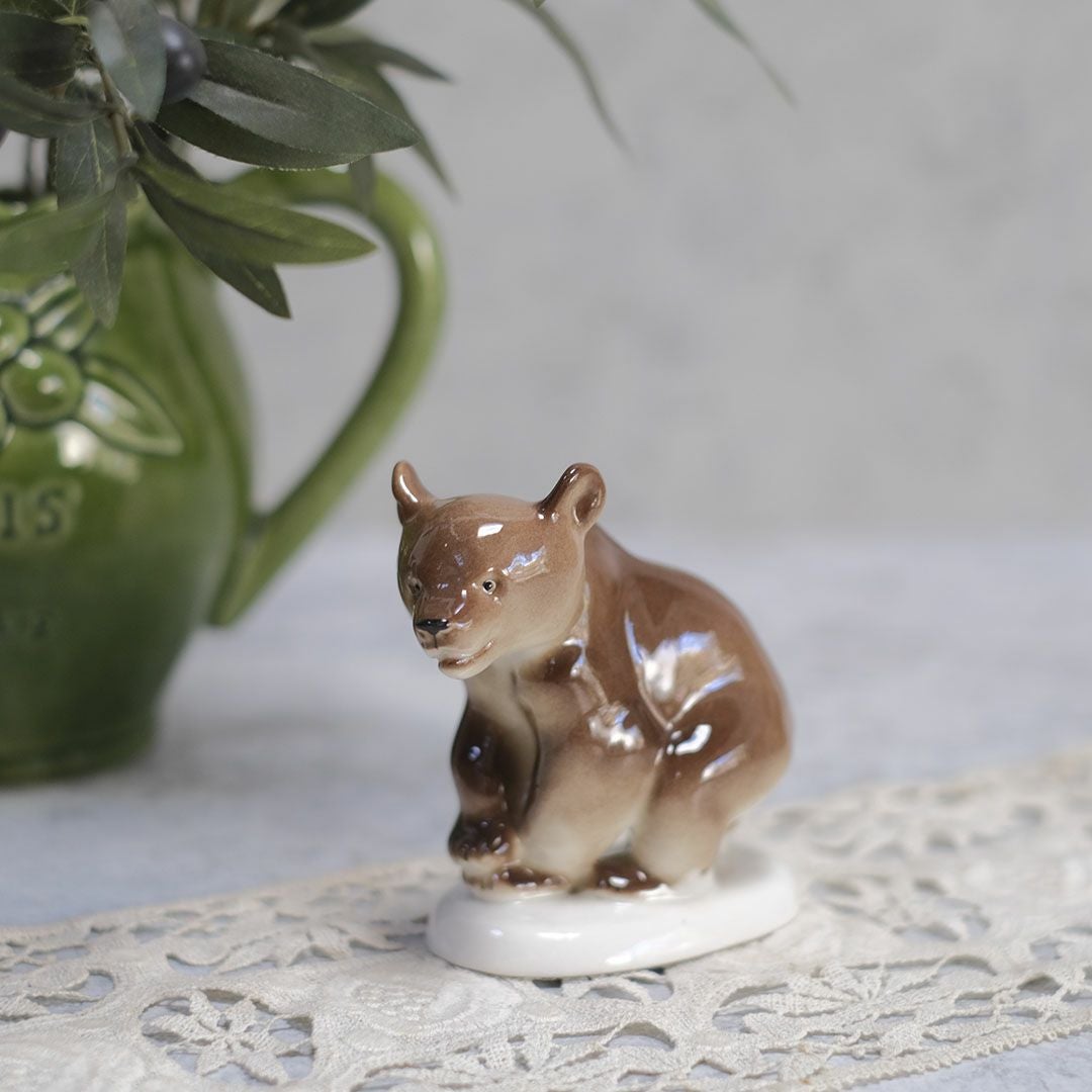 ヴィンテージフィギュリン 熊B 旧ソビエト LOMONOSOV(ロモノーソフ) ソビエト 陶器置物