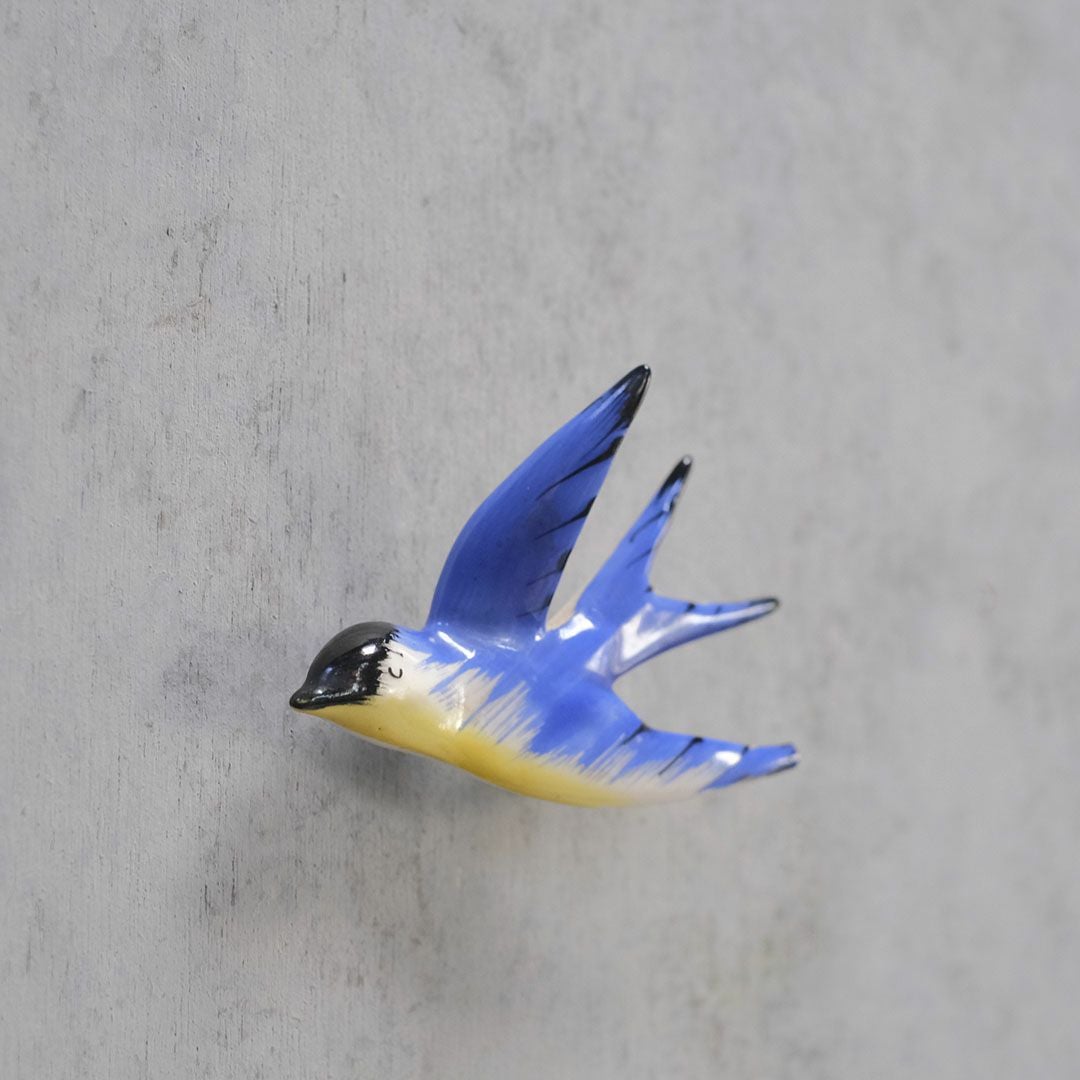 ヴィンテージ 燕オブジェ4個セット イギリス 手作り 陶器の古いツバメの壁飾り