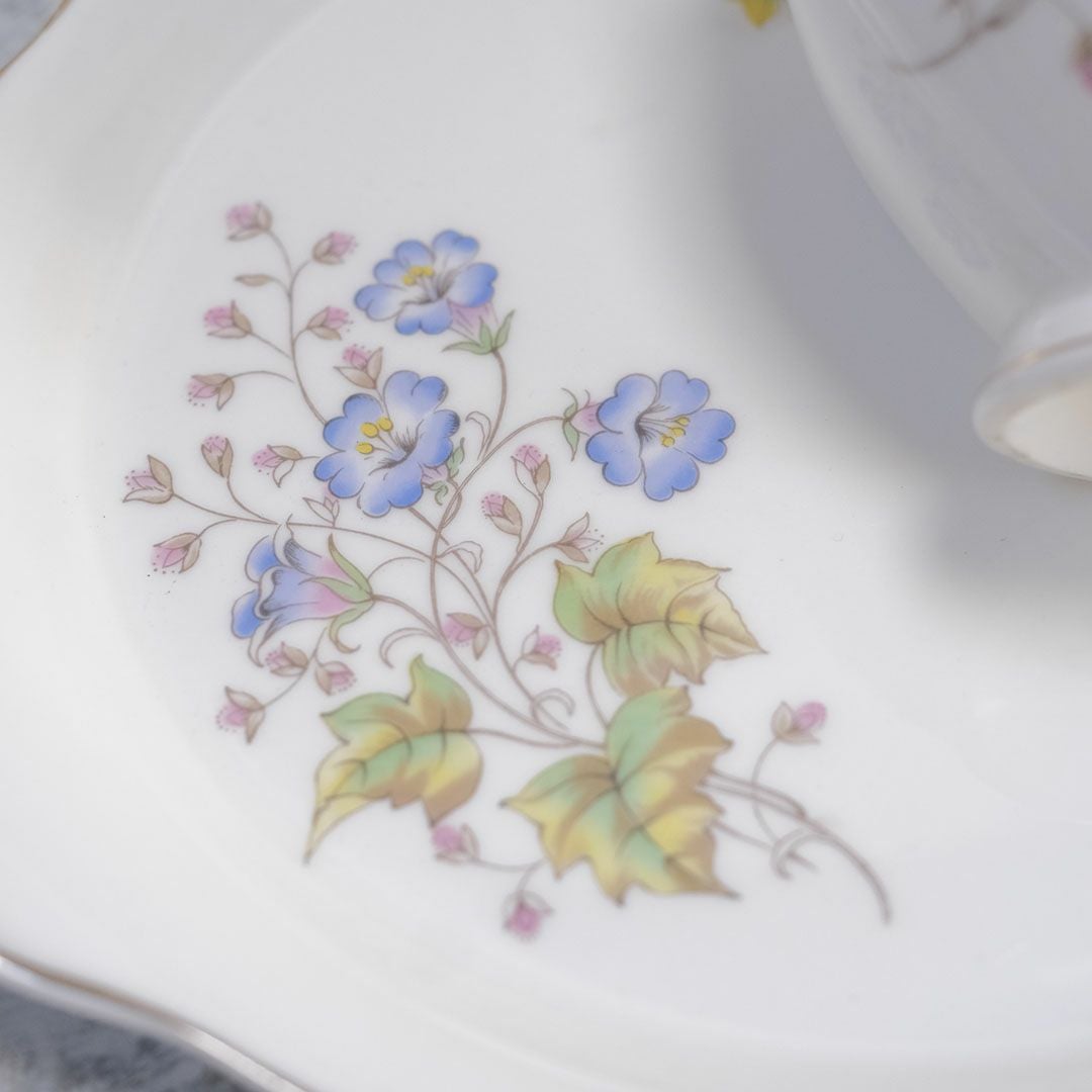 ヴィンテージカップ&ソーサ Royal Grafton(ロイヤルグラフトン) イギリス8