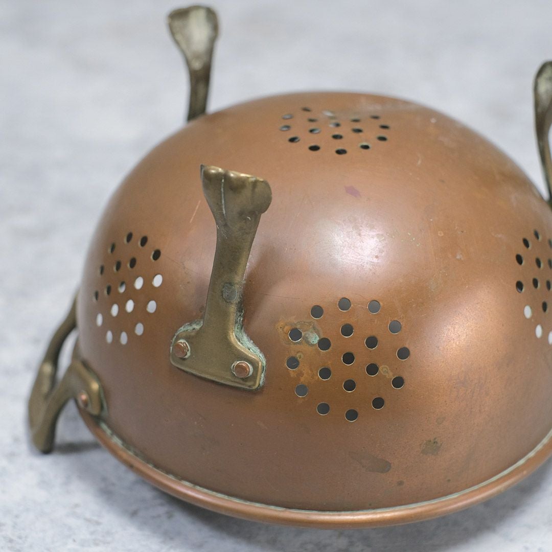 アンティーク コッパーコランダー 珍しい銅製 フランス 水切りざる 猫足