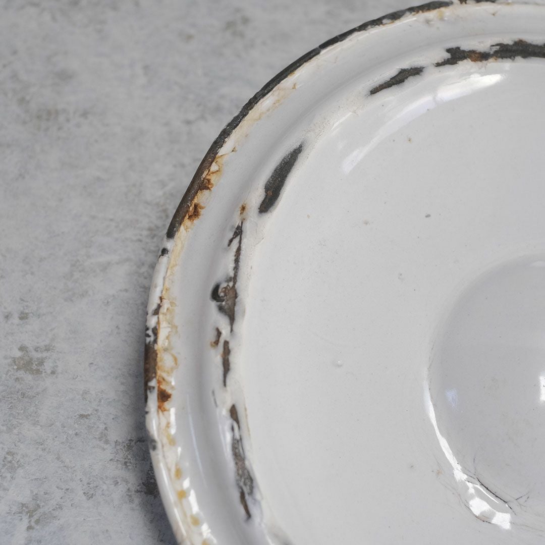 アンティーク ホーローFLOUR缶 イギリス 小麦粉保存容器 白い琺瑯ストッカー