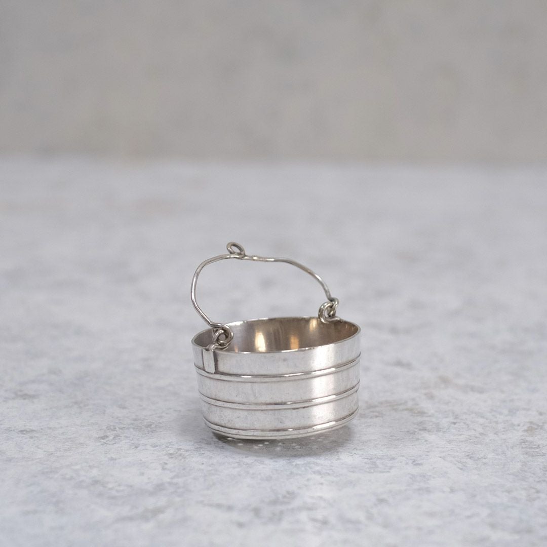 アンティークパソワール フランス ティーストレーナー シルバープレート製2