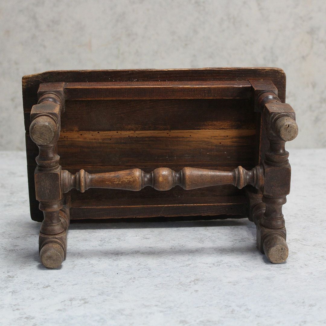 アンティークスツール フランス 濃い茶色天然木 アンティーク家具8