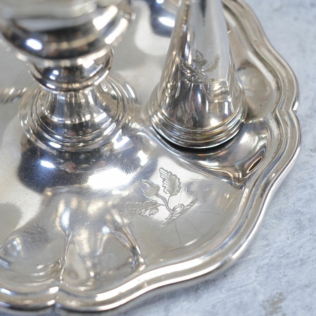 アンティーク チャンバースティック イギリス 手持ち燭台 キャンドルホルダー シルバープレート