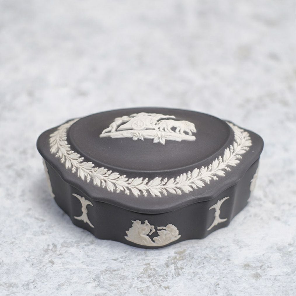 ヴィンテージ WEDGWOOD ウェッジウッド ジャスパー 小物入れ 貴重な黒1