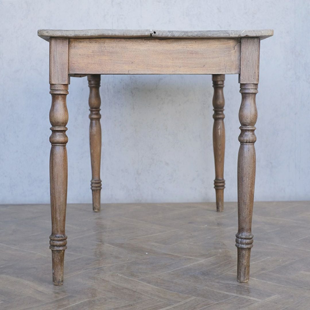 アンティークダイニングテーブル パイン材 フランス アンティーク家具3