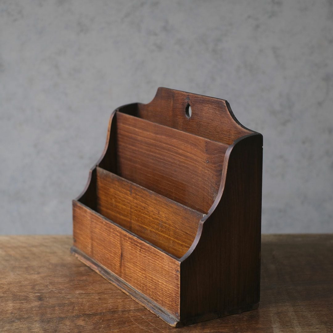 アンティーク 木製レターラック　書類や文房具の卓上収納ボックス4