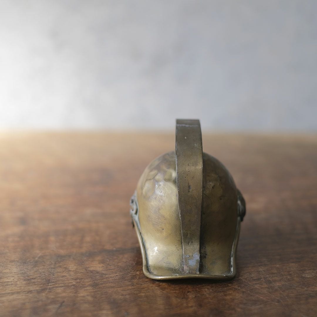 アンティークオブジェ ヘルメット イギリス 真鍮 置物