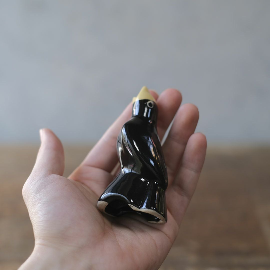 アンティーク ブラックバードパイファネル  陶器の鳥4