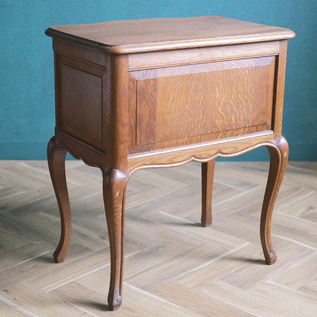 ヴィンテージ ベッドサイドテーブル フランス ナイトテーブル アンティーク家具