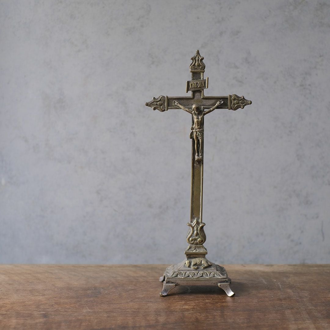 アンティーククロス 真鍮の十字架フランス crucifix(クルーシフィクス) 宗教小物