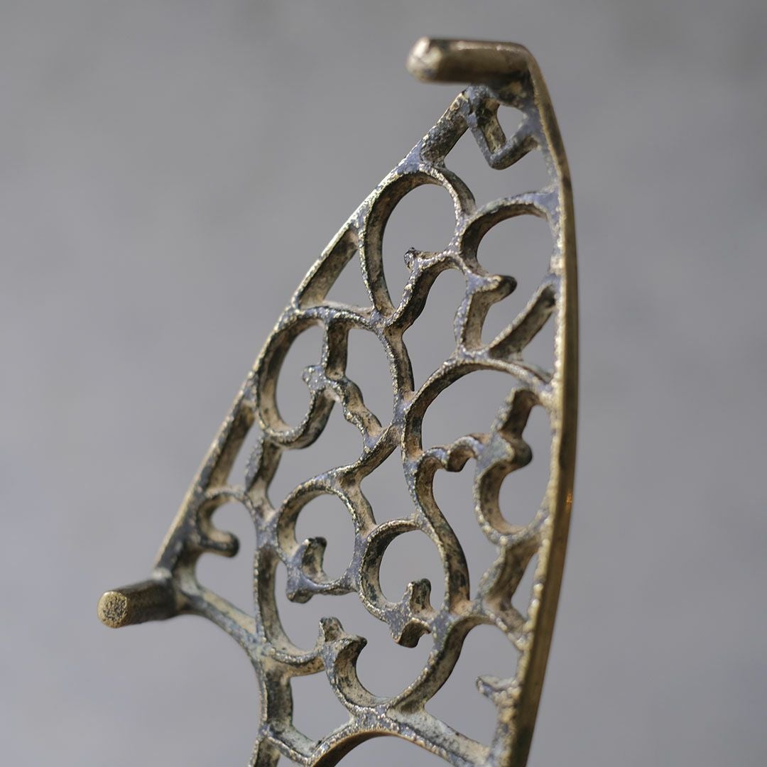 アンティークトリベット イギリス 真鍮 シンプル7