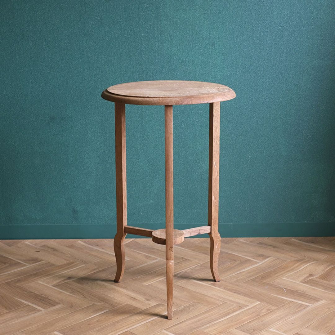 アンティークコンソールテーブル ラウンド サイドテーブル 剥離されたアンティーク家具2