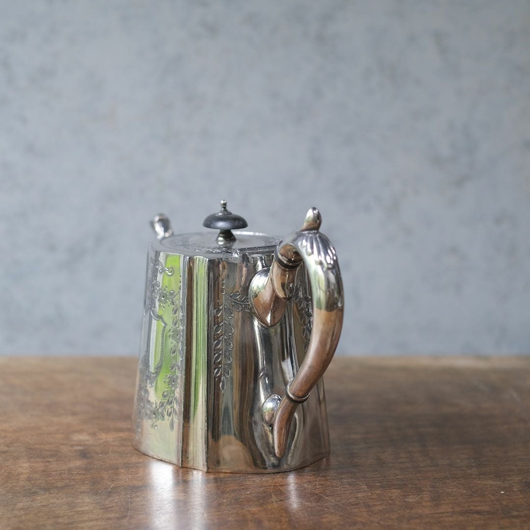 アンティークティーポット イギリス シルバープレート4